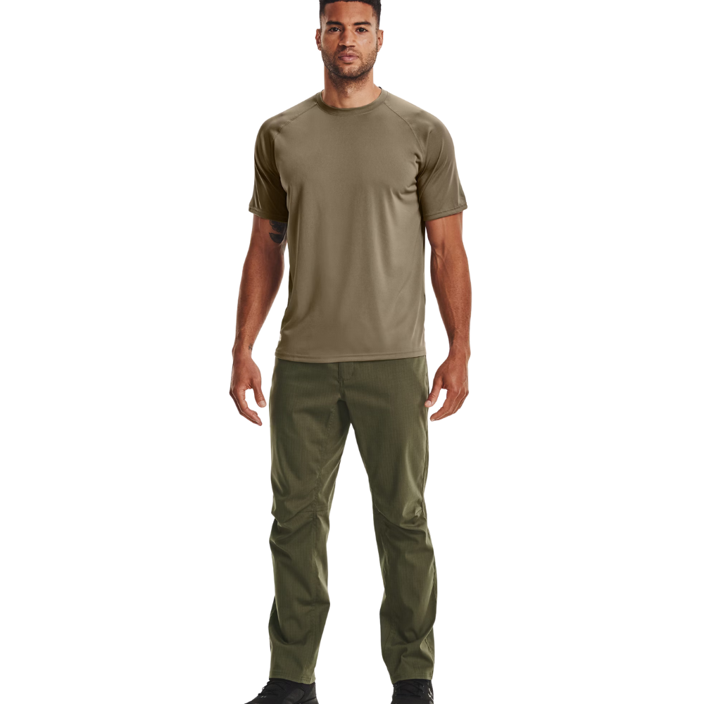 Maglia UNDER ARMOUR a manica corta beige militare - COT-TECH indossato