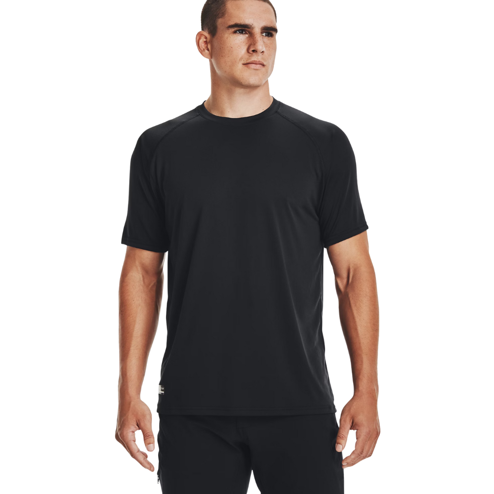 Maglia UNDER ARMOUR a manica corta nera - HIGH GRADE indossato