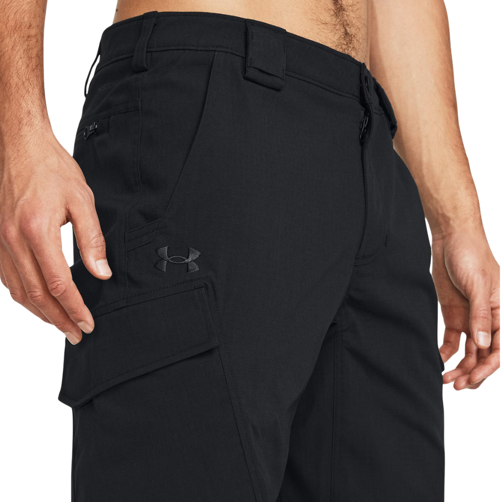 Pantaloni UNDER ARMOUR nero - CARGO TECNO-TACT dettaglio