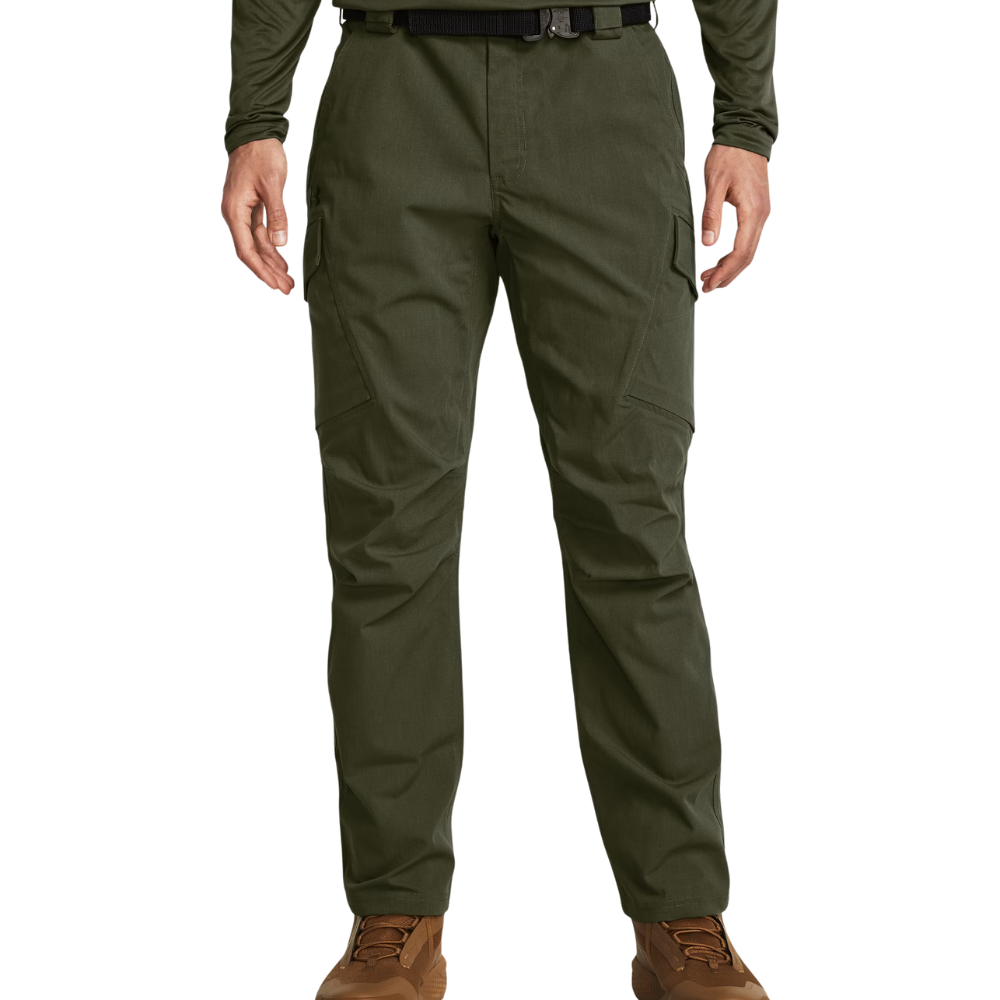 Pantaloni UNDER ARMOUR verde militare - CARGO TECNO-TACT indossato frontale